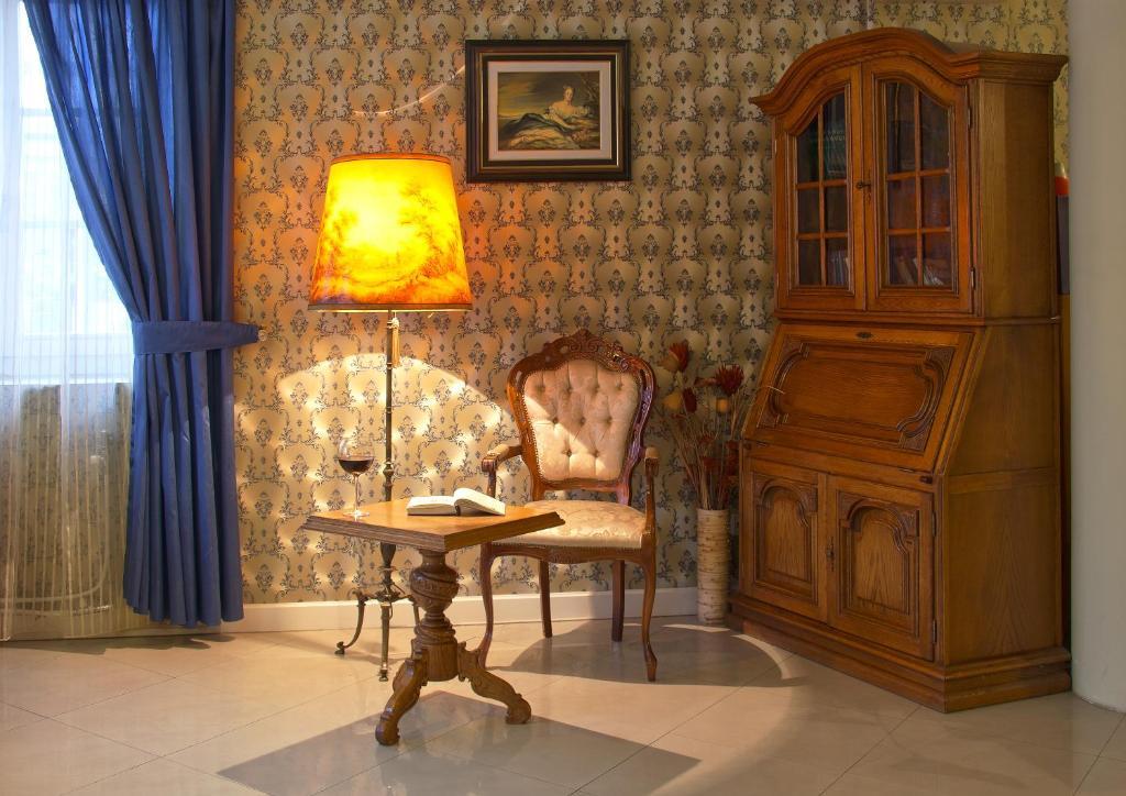 Hotel Kralj Vrnjačka Banja Extérieur photo